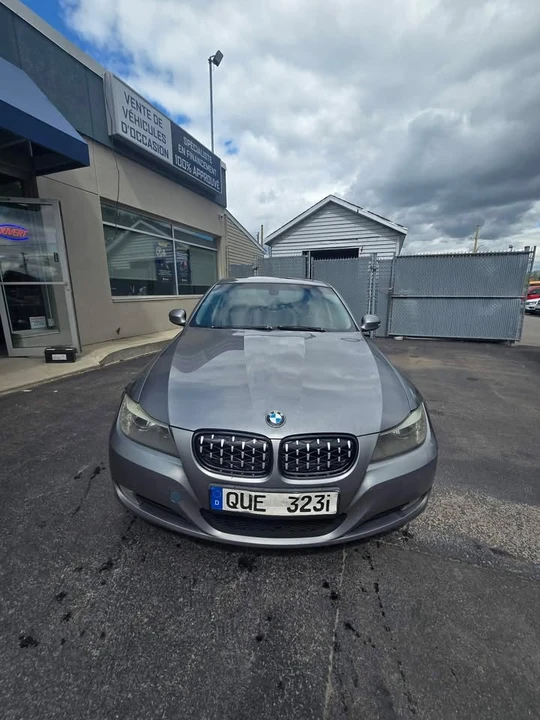 2010 BMW E90 3 Series Sedan - Image 2 of 9