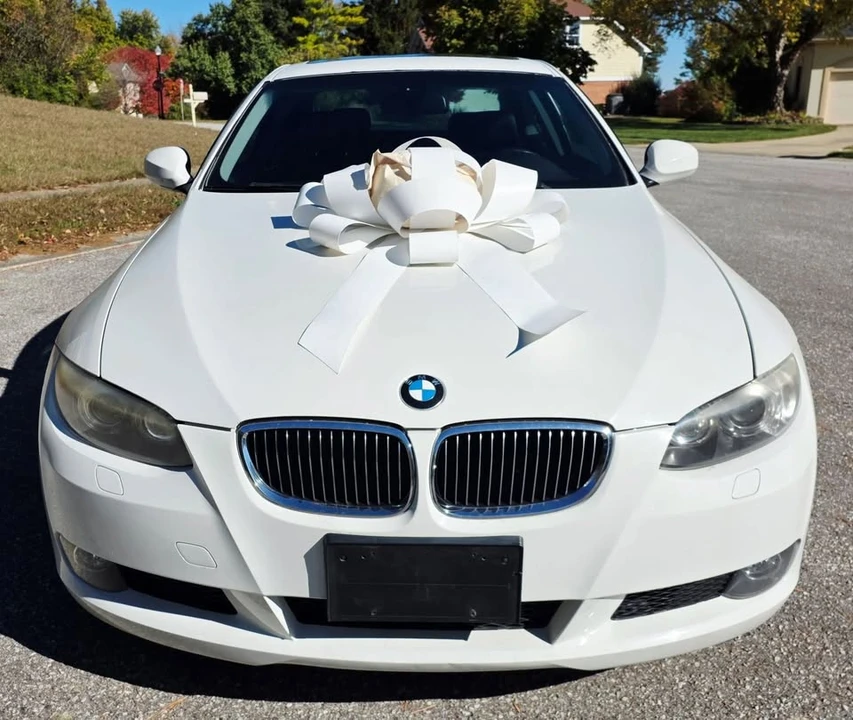 2010 BMW E90 3 Series Sedan - Image 2 of 20
