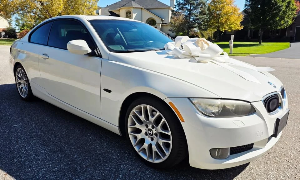 2010 BMW E90 3 Series Sedan - Image 3 of 20