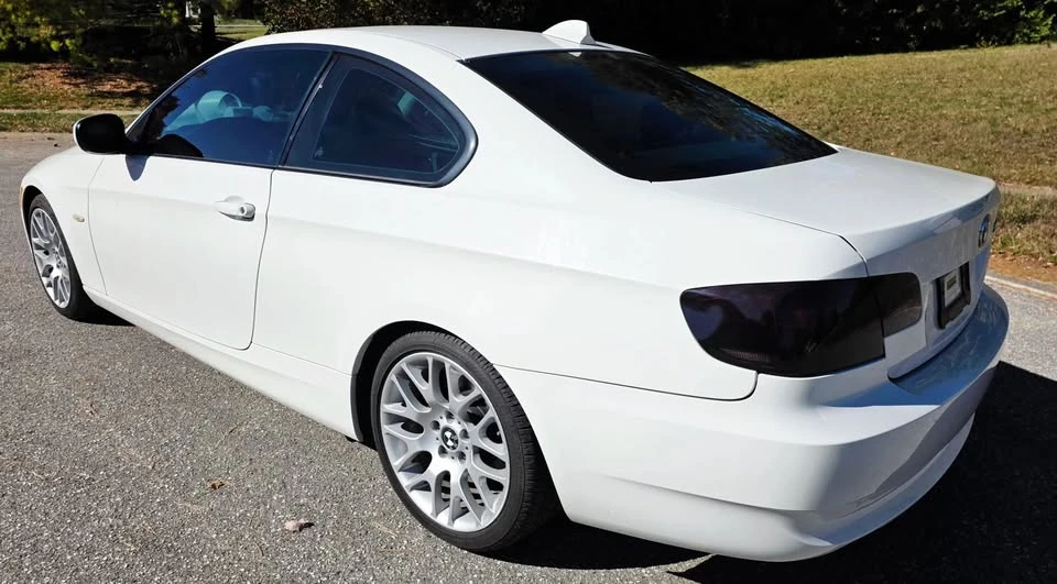 2010 BMW E90 3 Series Sedan - Image 7 of 20
