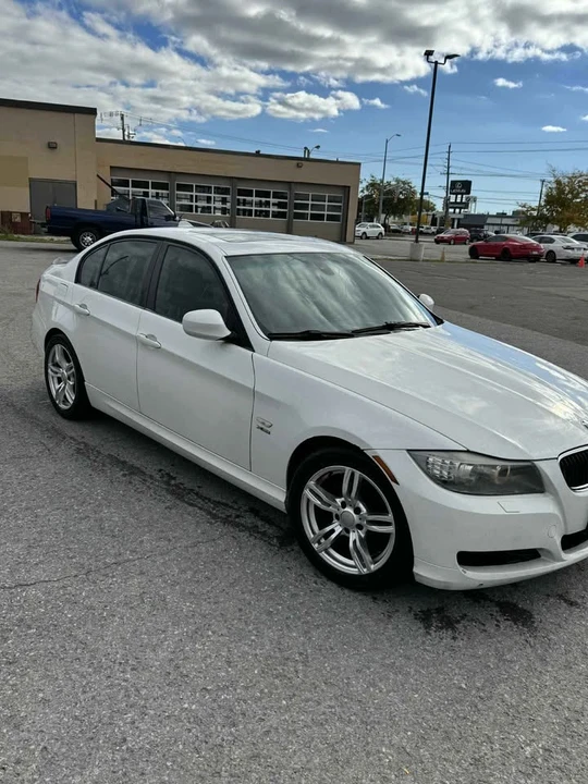 2010 BMW E90 3 Series Sedan - Image 2 of 8