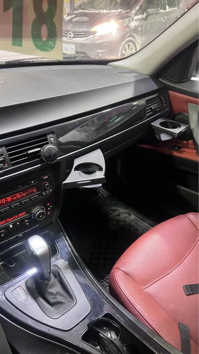 2010 BMW E90 3 Series Sedan - Image 6 of 11