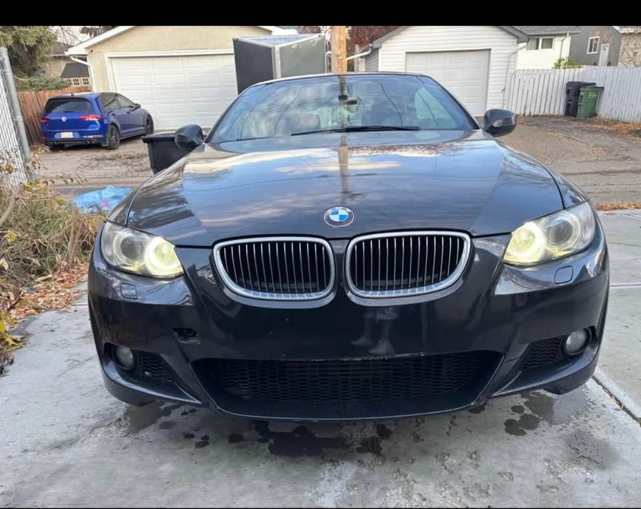 2010 BMW E90 3 Series Sedan - Image 2 of 11