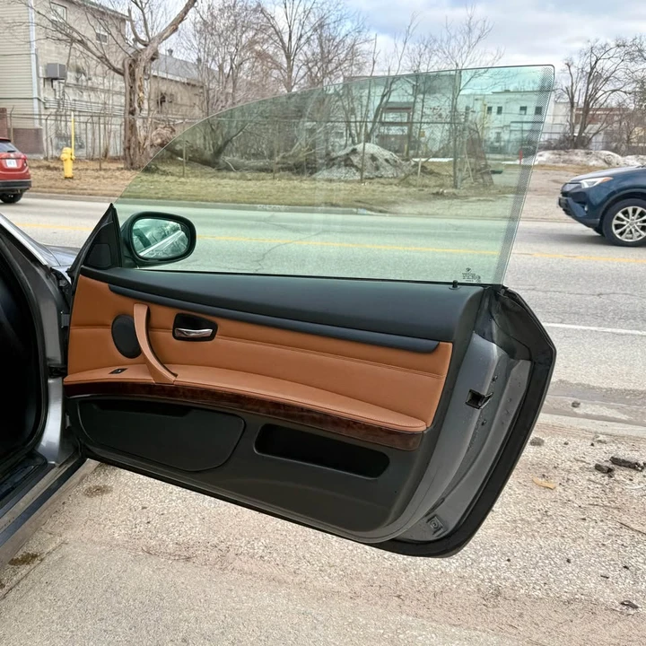 2010 BMW E90 3 Series Sedan - Image 15 of 19