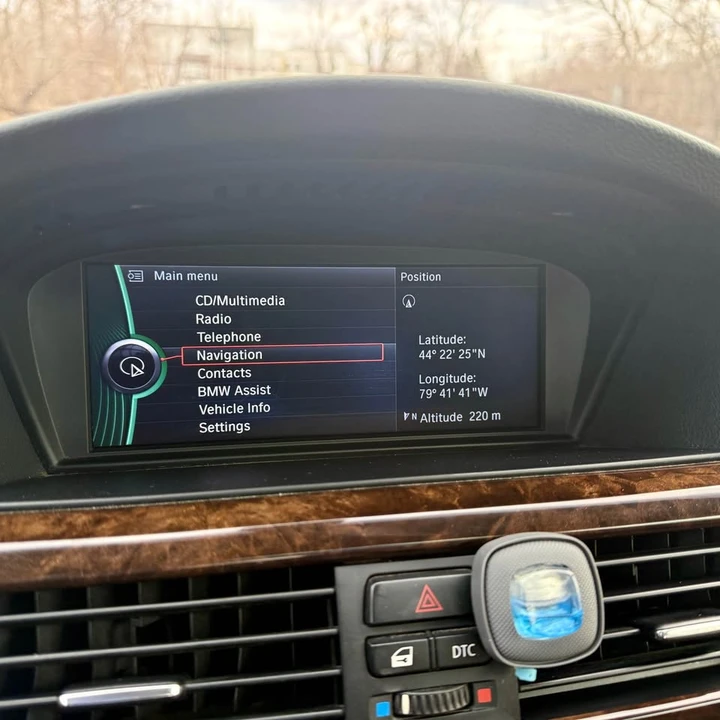 2010 BMW E90 3 Series Sedan - Image 9 of 19
