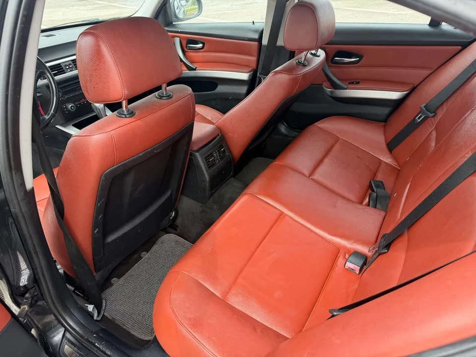 2010 BMW E90 3 Series Sedan - Image 12 of 17