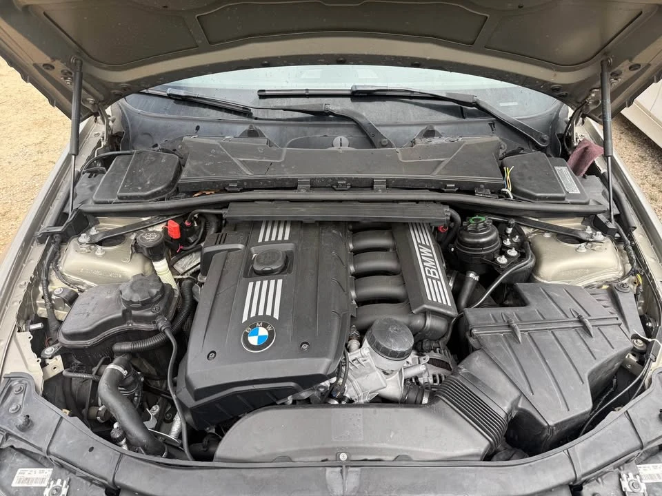 2010 BMW E90 3 Series Sedan - Image 12 of 12