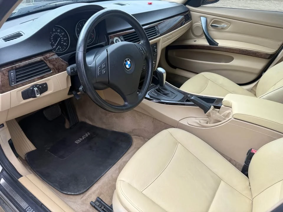 2010 BMW E90 3 Series Sedan - Image 7 of 12