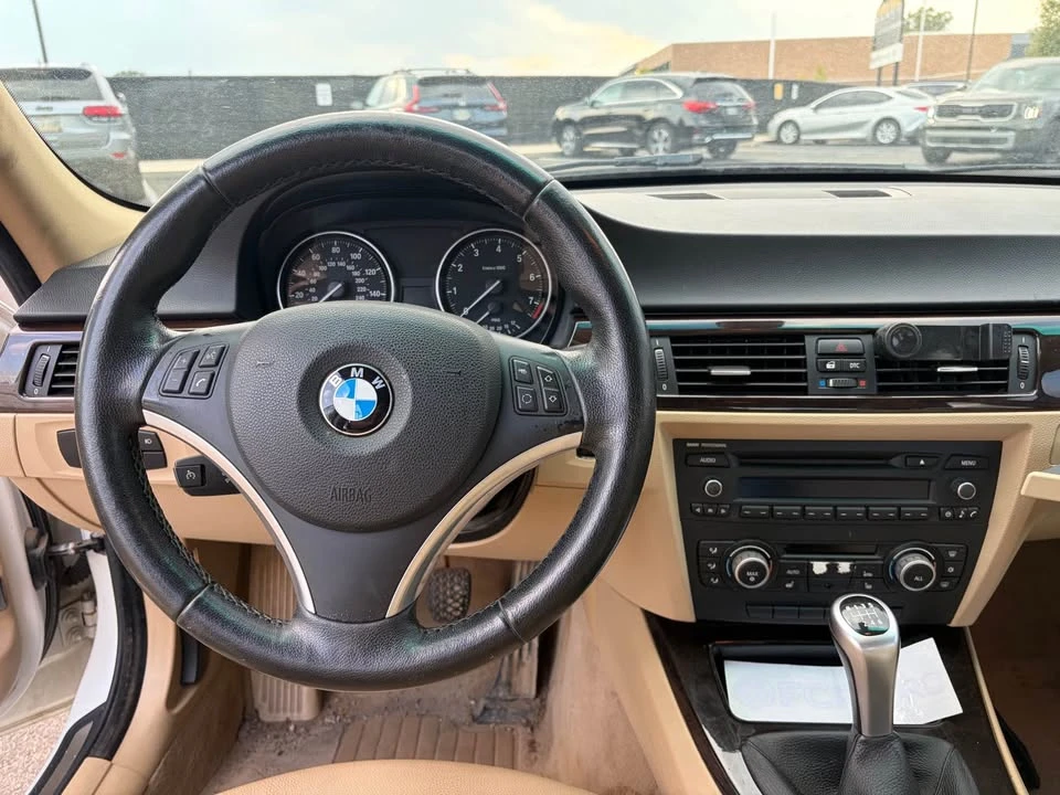 2010 BMW E90 3 Series Sedan - Image 6 of 6