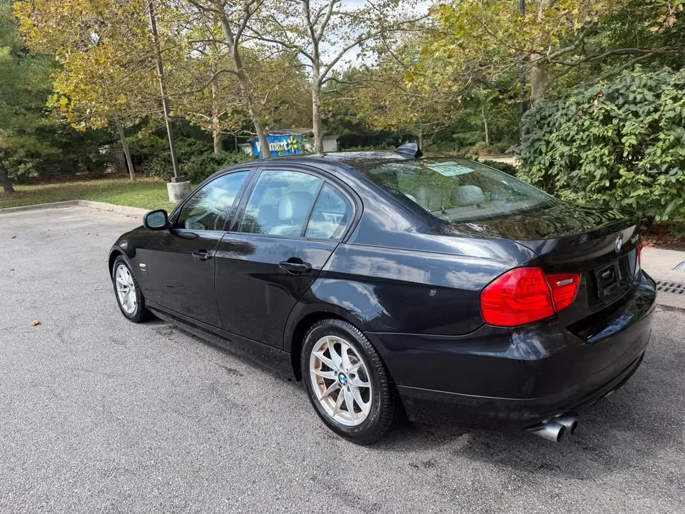 2010 BMW E90 3 Series Sedan - Image 5 of 18