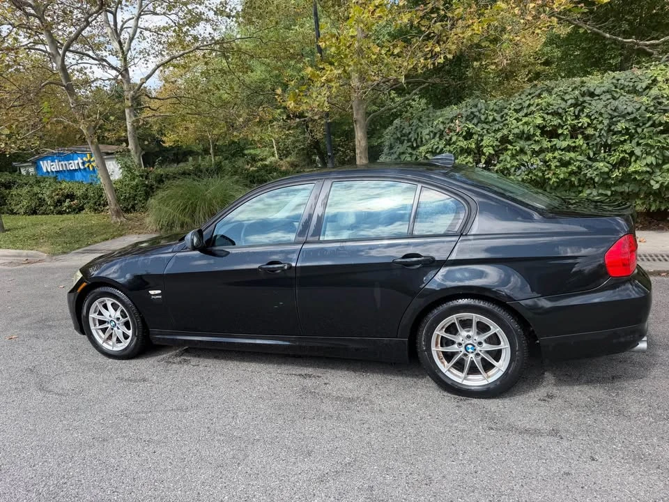 2010 BMW E90 3 Series Sedan - Image 4 of 18