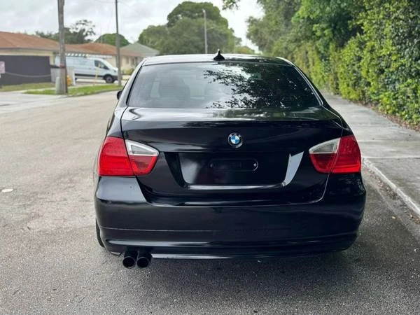2010 BMW E90 3 Series Sedan - Image 11 of 15