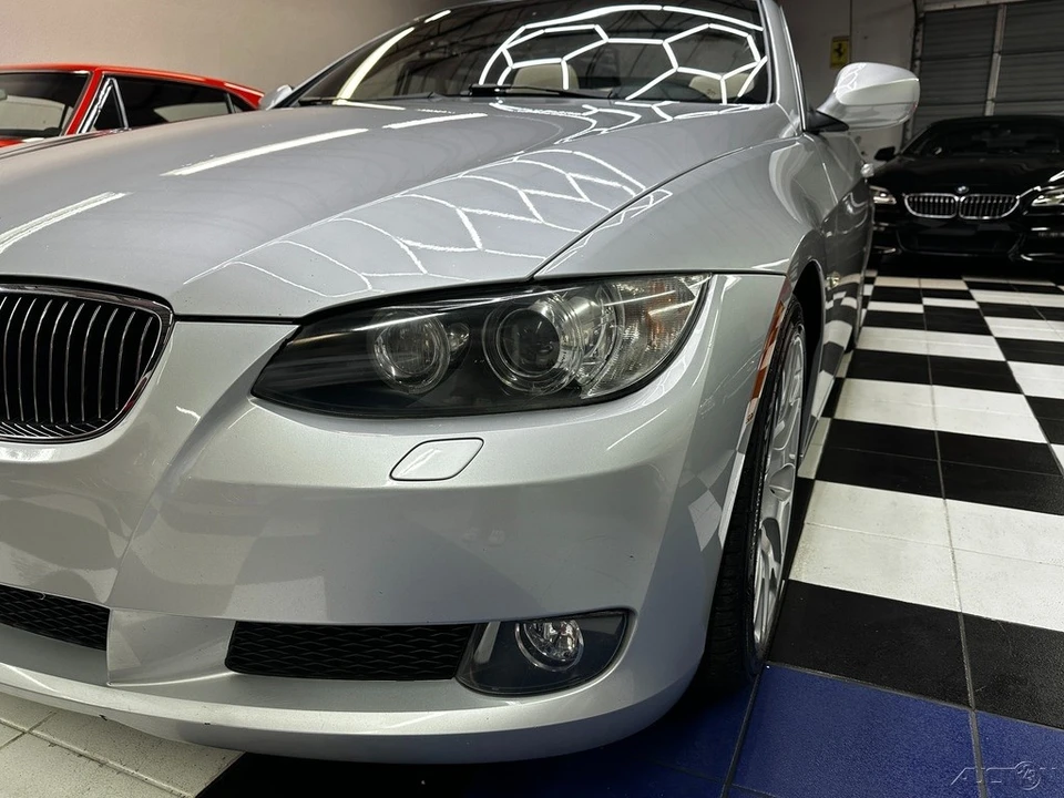 2010 BMW E90 3 Series Sedan - Image 10 of 21