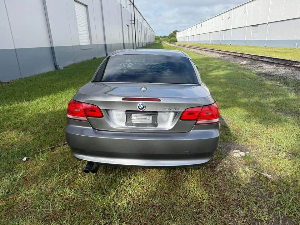2010 BMW E93 3 Series Convertible - Image 6 of 11