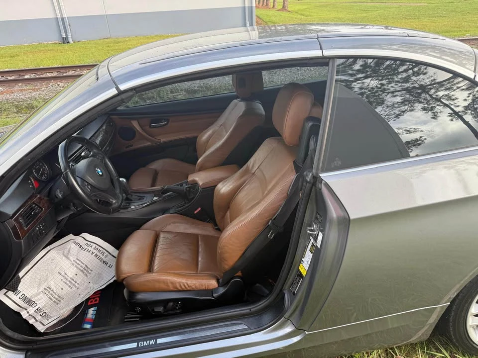 2010 BMW E93 3 Series Convertible - Image 8 of 11