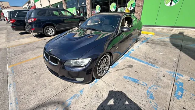2010 BMW 3 Series 328i Convertible 2D