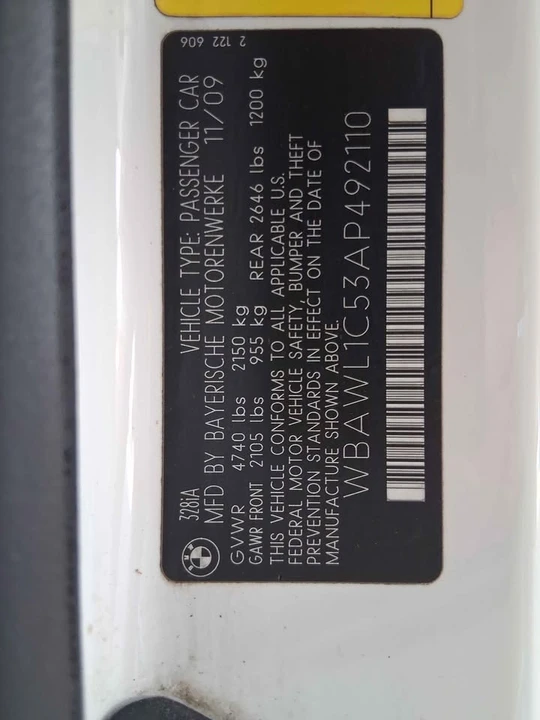 2010 BMW E93 3 Series Convertible - Image 15 of 17