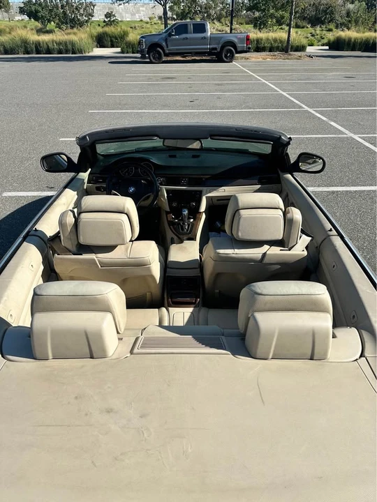 2010 BMW E93 3 Series Convertible - Image 10 of 13