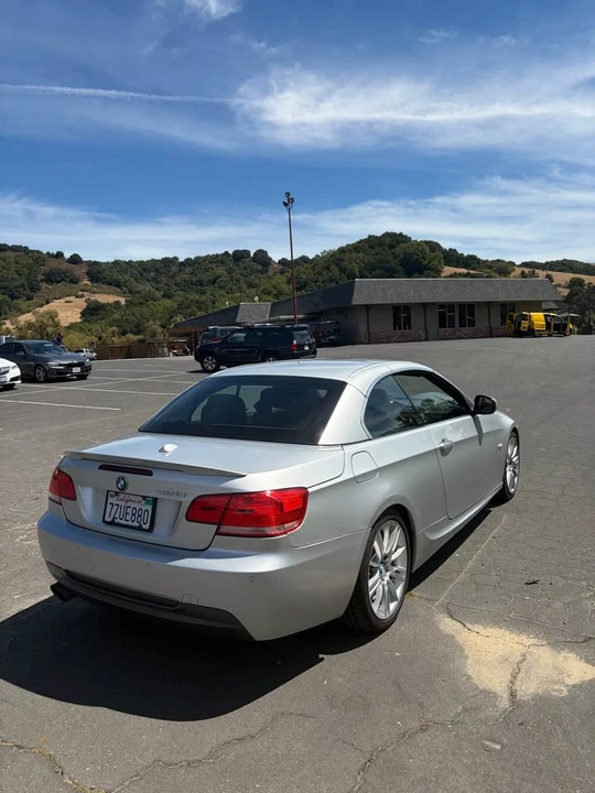2010 BMW E93 3 Series Convertible - Image 5 of 14