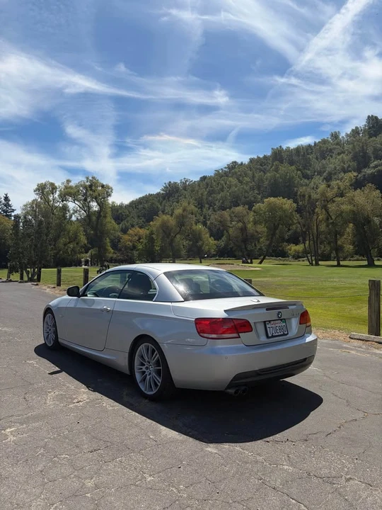 2010 BMW E93 3 Series Convertible - Image 8 of 14