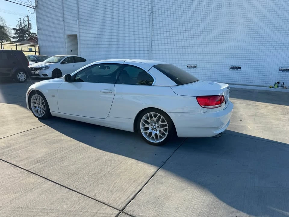 2010 BMW E93 3 Series Convertible - Image 7 of 20
