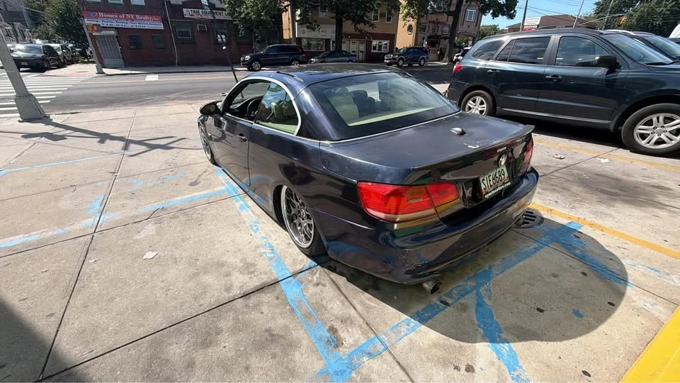 2010 BMW E93 3 Series Convertible - Image 3 of 5