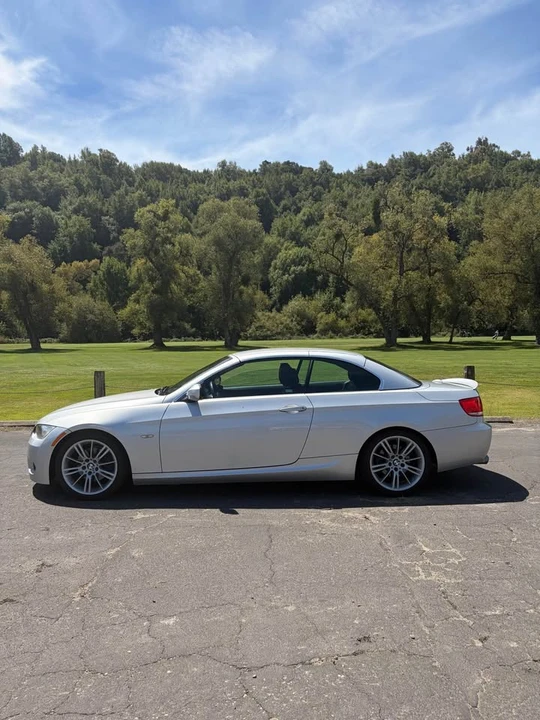 2010 BMW E93 3 Series Convertible - Image 4 of 14