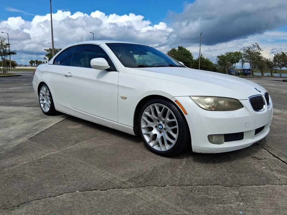 2010 BMW E93 3 Series Convertible - Image 7 of 17