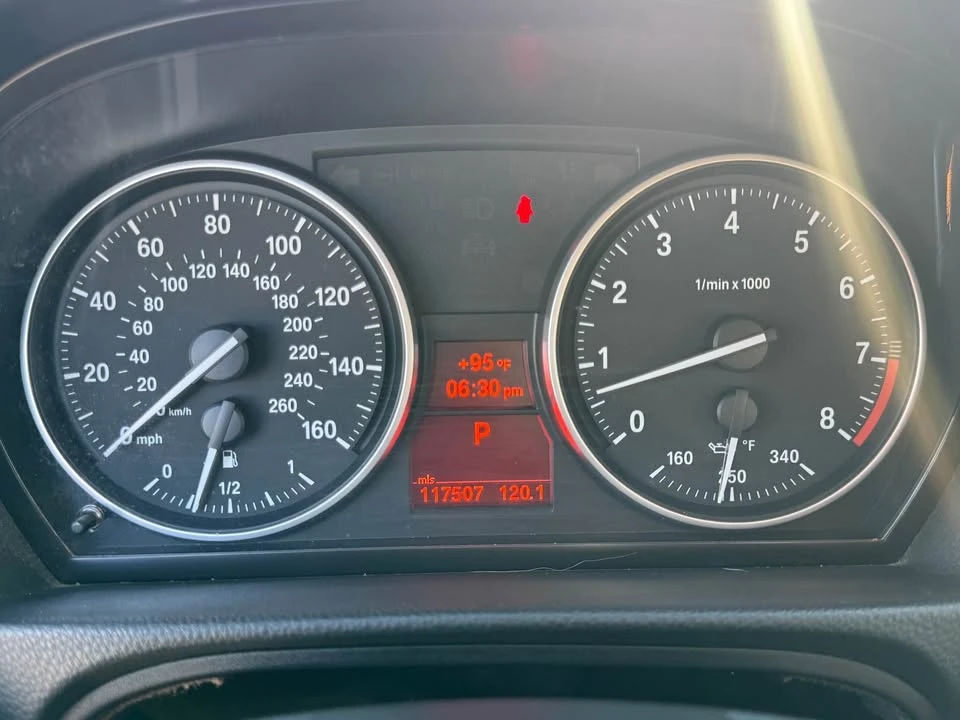 2010 BMW E93 3 Series Convertible - Image 15 of 20