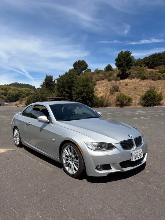 2010 BMW E93 3 Series Convertible - Image 2 of 14
