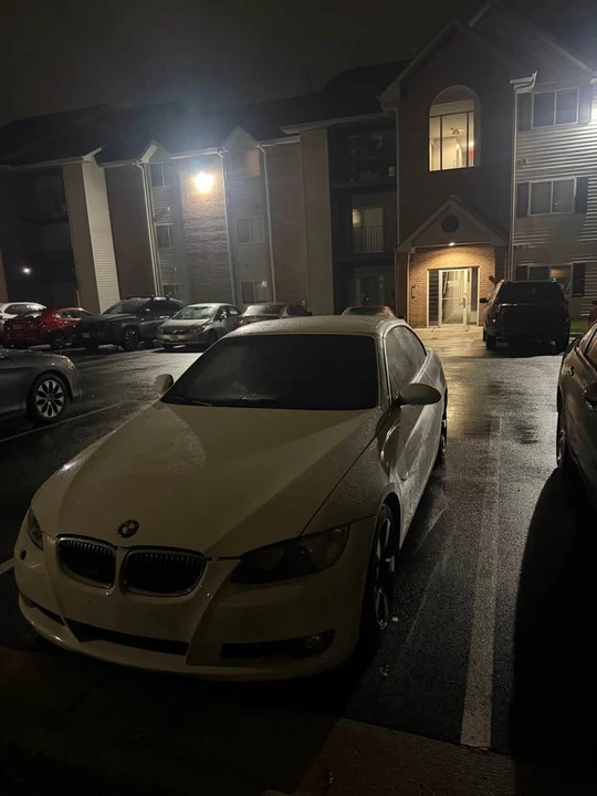 2010 BMW E93 3 Series Convertible - Image 3 of 7