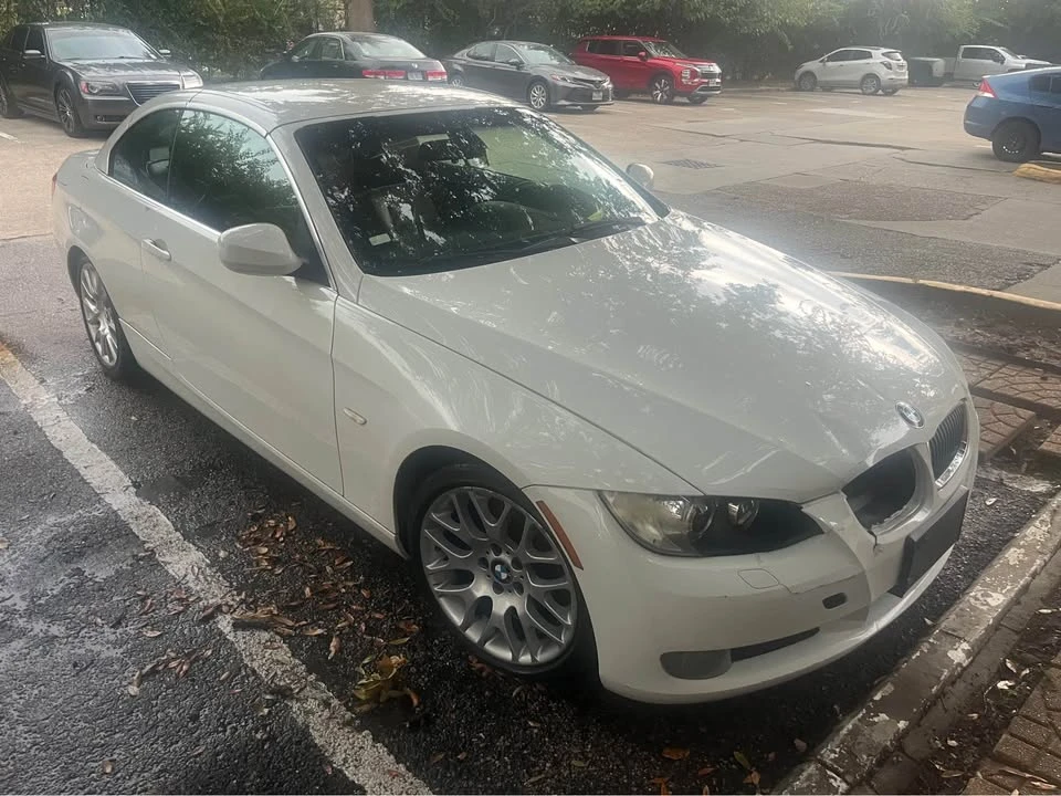 2010 BMW E93 3 Series Convertible - Image 4 of 8