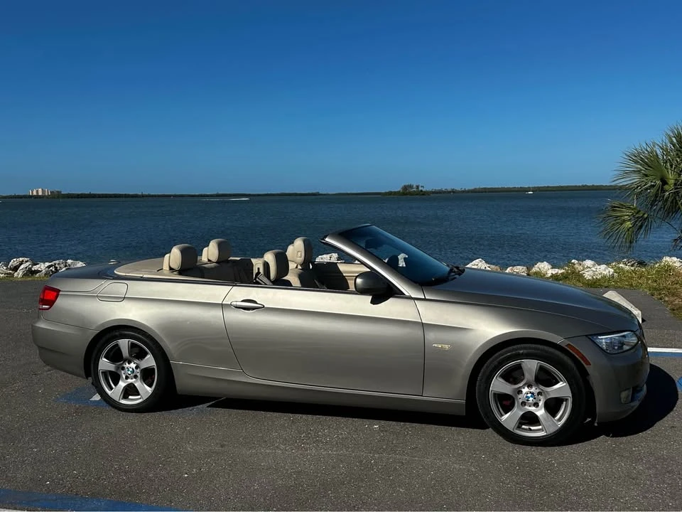 2010 BMW E93 3 Series Convertible - Image 2 of 15