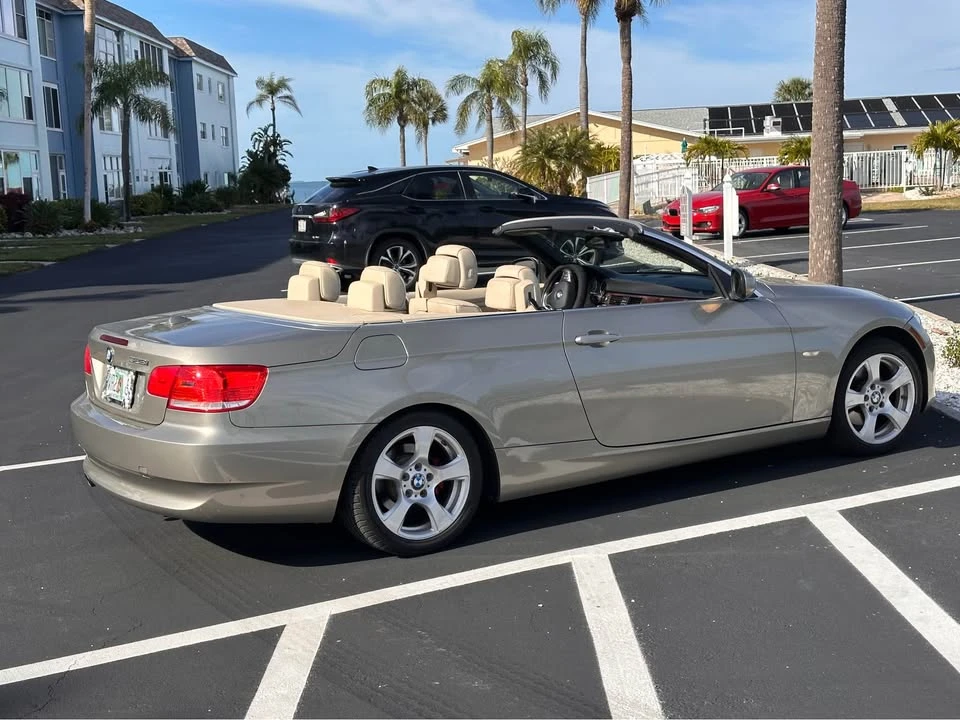 2010 BMW E93 3 Series Convertible - Image 7 of 15