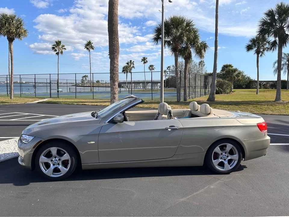 2010 BMW E93 3 Series Convertible - Image 5 of 15