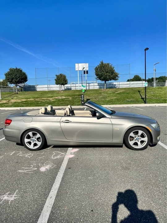 2010 BMW E93 3 Series Convertible - Image 8 of 13