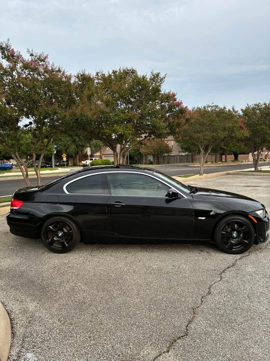 2010 BMW E92 3 Series Coupe - Image 3 of 11