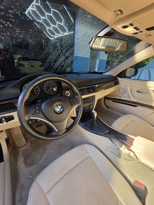 2010 BMW E92 3 Series Coupe - Image 12 of 20