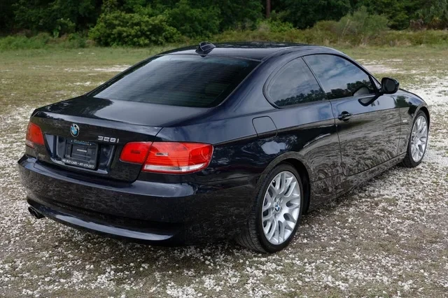2010 BMW E92 3 Series Coupe - Image 11 of 19