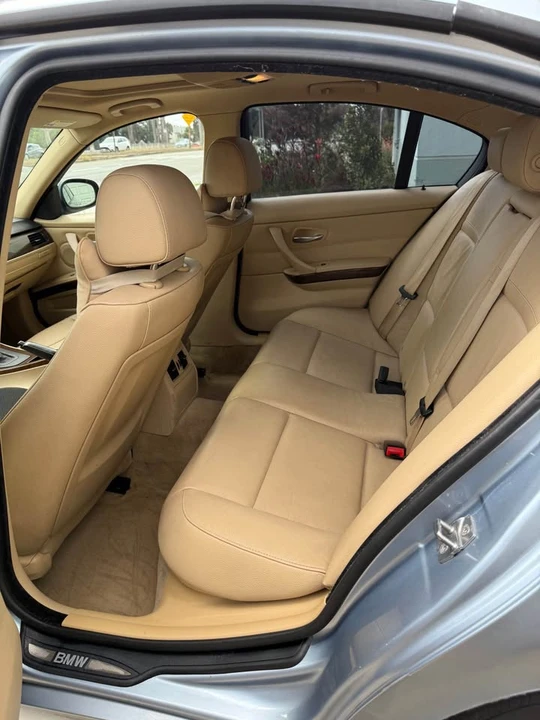 2010 BMW E90 3 Series Sedan - Image 6 of 18
