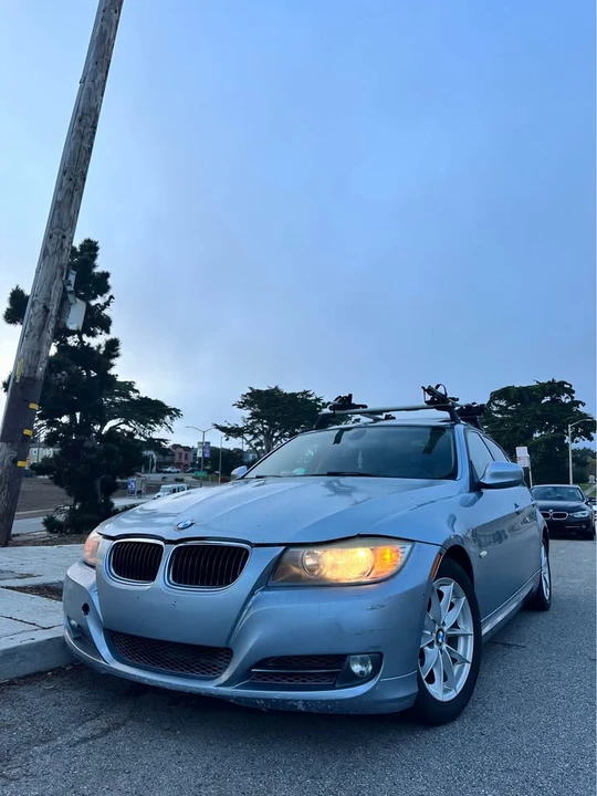 2010 BMW E90 3 Series Sedan - Image 16 of 18