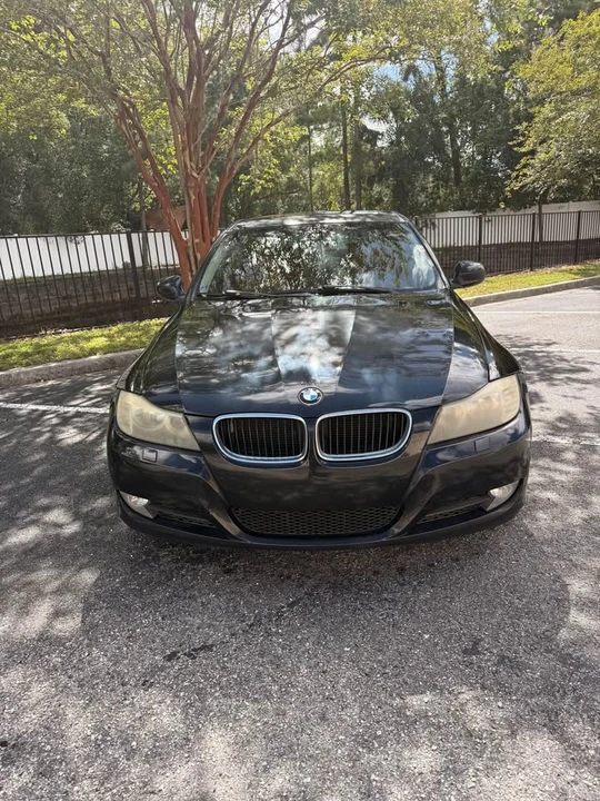 2010 BMW E90 3 Series Sedan - Image 10 of 13