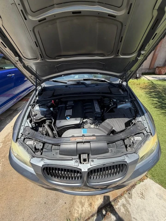 2010 BMW E90 3 Series Sedan - Image 3 of 7