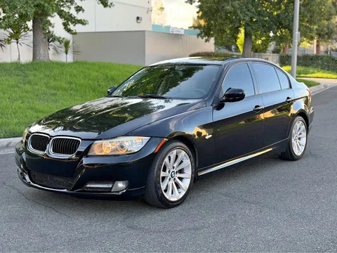 2010 BMW 3 Series 328i Sedan 4D