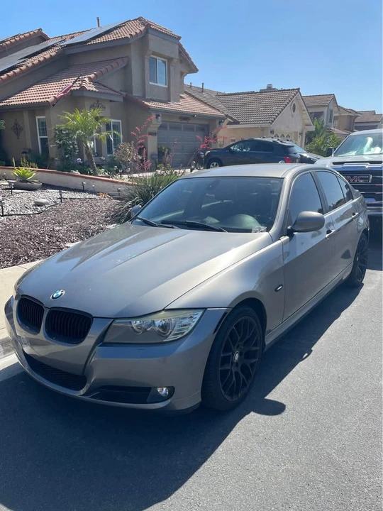 2010 BMW E90 3 Series Sedan - Image 6 of 7