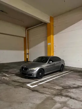 2010 BMW 3 Series 328i Sedan 4D