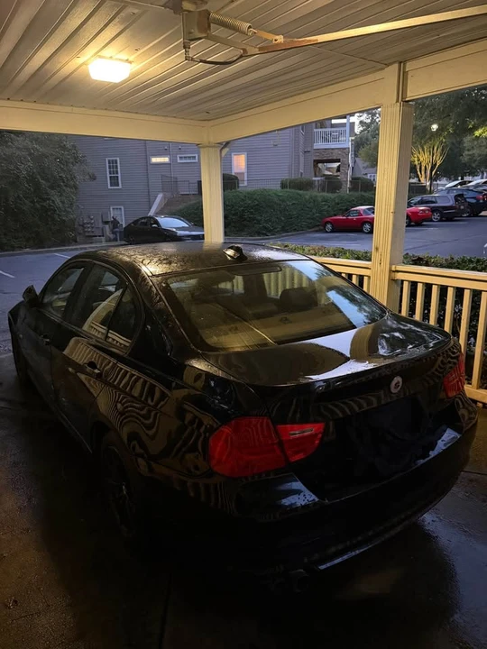 2010 BMW E90 3 Series Sedan - Image 4 of 10