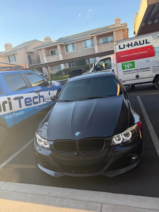2010 BMW E90 3 Series Sedan - Image 5 of 6