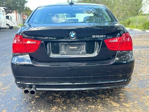 2010 BMW E90 3 Series Sedan - Image 6 of 21