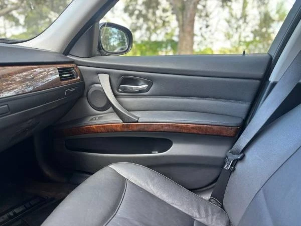 2010 BMW E90 3 Series Sedan - Image 21 of 21